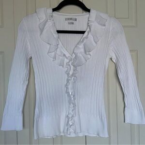 Van Heusen White Ruffle-Trim Ribbed V-Neck Top